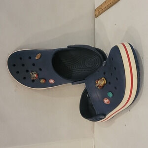 Crocs Classic Disney Rainbow Celebration Slides Black Multicolor Men Sz 5/ W7 Crocs Classic Disney Rainbow Celebration Slides Black  main image 2